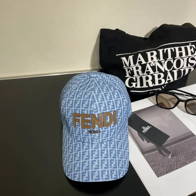 Fendi Cap dxn (1)